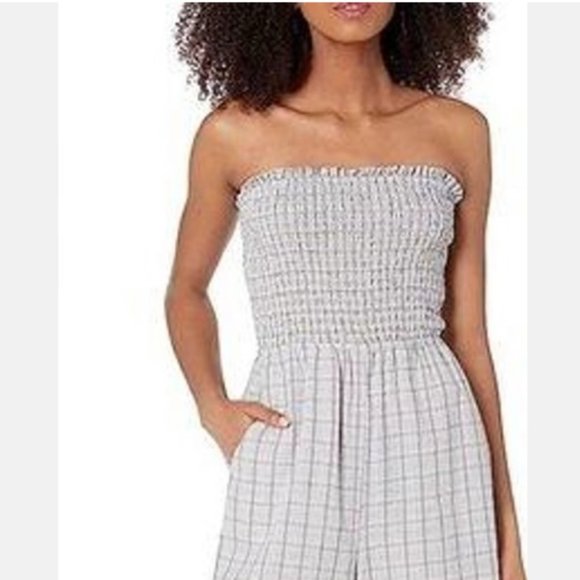 BCBG Generation Sz S Adorable Smocked Strapless Jumpsuit Blue Plaid - Picture 3 of 4